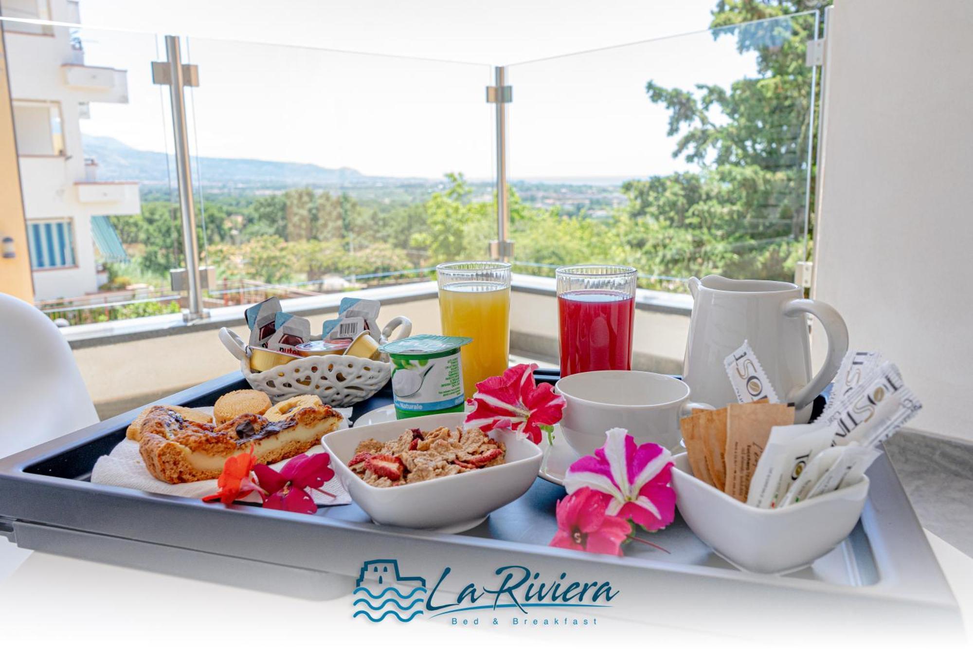 Bed and Breakfast La Riviera à Scalea Extérieur photo